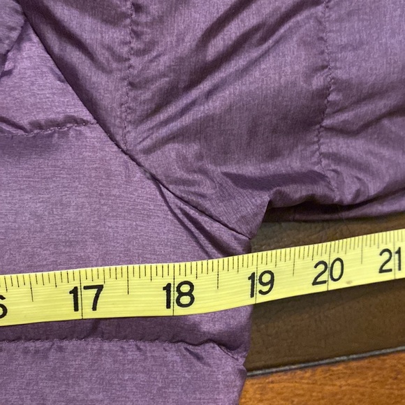 Eddie Bauer EB 650 down filled lightweight packable coat purple size small - Picture 6 of 8